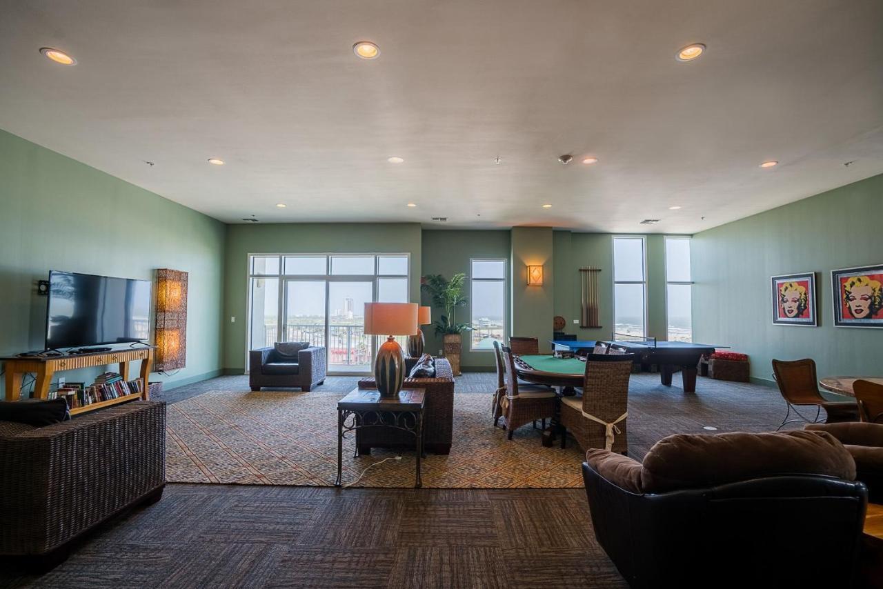 Sea It All Infinity Pool Ocean Views Steps From The Beach - A Perfect Romantic Getaway Galveston Eksteriør bilde